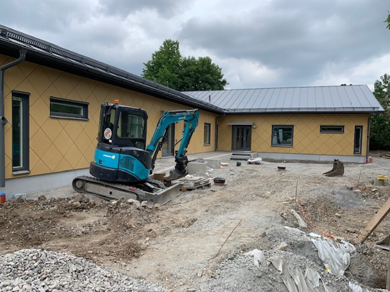 <span id="hs_cos_wrapper_name" class="hs_cos_wrapper hs_cos_wrapper_meta_field hs_cos_wrapper_type_text" style="" data-hs-cos-general-type="meta_field" data-hs-cos-type="text" >Kontrollansvarig enligt plan- och bygglagen</span>