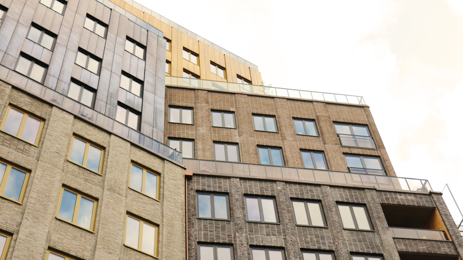 <span id="hs_cos_wrapper_name" class="hs_cos_wrapper hs_cos_wrapper_meta_field hs_cos_wrapper_type_text" style="" data-hs-cos-general-type="meta_field" data-hs-cos-type="text" >Etaget</span>