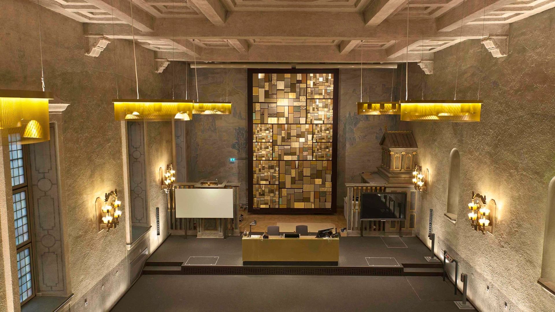 <span id="hs_cos_wrapper_name" class="hs_cos_wrapper hs_cos_wrapper_meta_field hs_cos_wrapper_type_text" style="" data-hs-cos-general-type="meta_field" data-hs-cos-type="text" >KTH-huset</span>