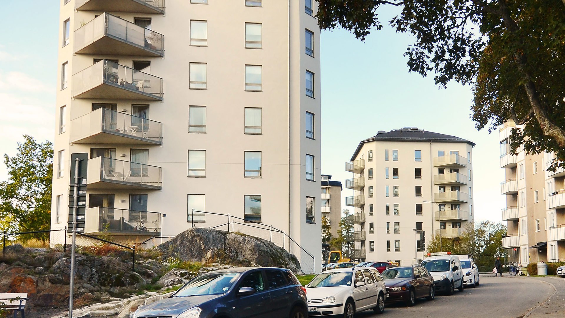 <span id="hs_cos_wrapper_name" class="hs_cos_wrapper hs_cos_wrapper_meta_field hs_cos_wrapper_type_text" style="" data-hs-cos-general-type="meta_field" data-hs-cos-type="text" >Solberga</span>