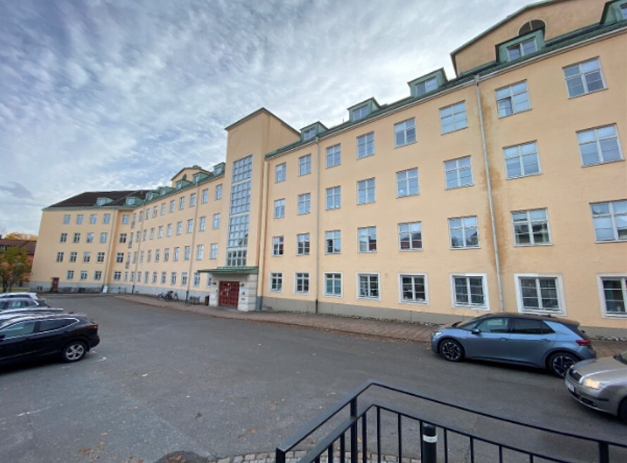 <span id="hs_cos_wrapper_name" class="hs_cos_wrapper hs_cos_wrapper_meta_field hs_cos_wrapper_type_text" style="" data-hs-cos-general-type="meta_field" data-hs-cos-type="text" >Stureby sjukhem</span>